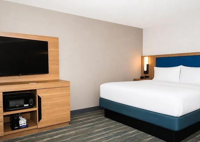 Hampton Inn & Suites Chicago/Saint Charles