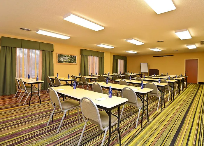 Fairfield Inn & Suites Cherokee