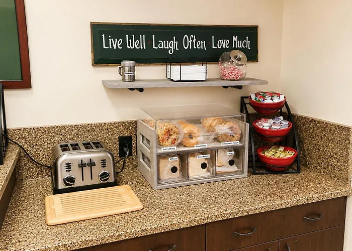Boothill Inn And Suites