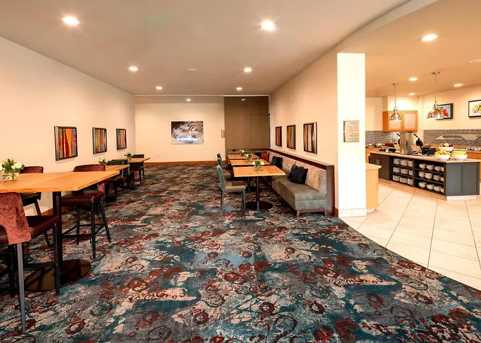 Homewood Suites By Hilton Seattle-Issaquah