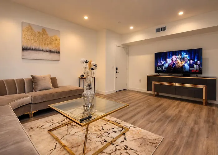 Regency Modern Apartments