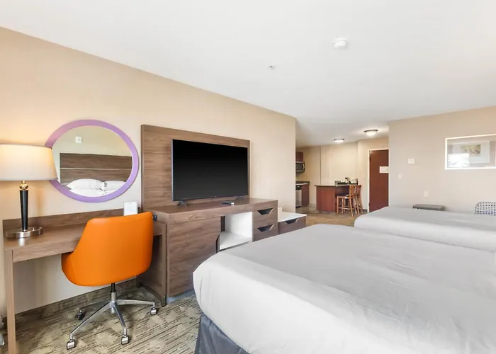 Medallion Inn And Suites