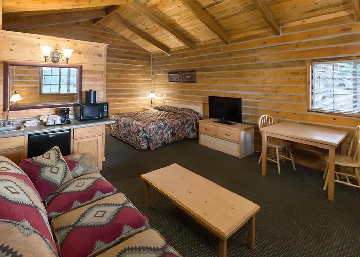 Rock Crest Lodge & Cabins