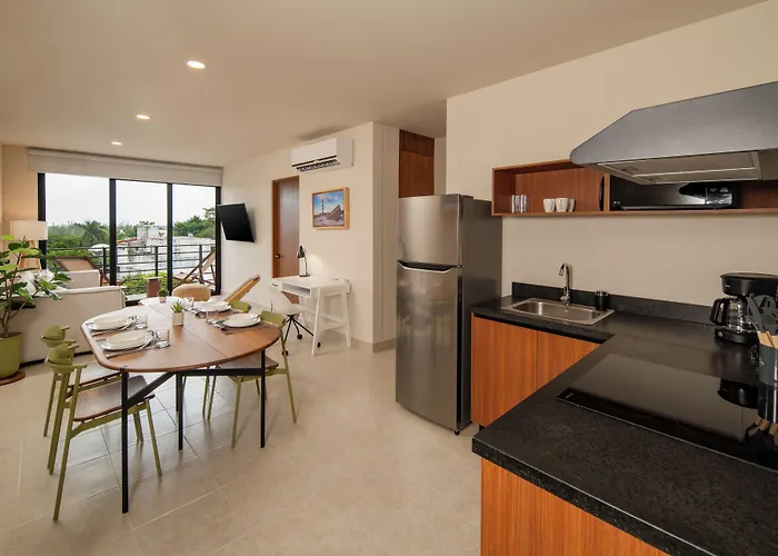 Everglades Suites