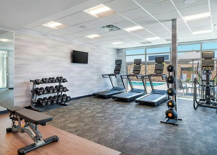 Fairfield Inn & Suites Hanford