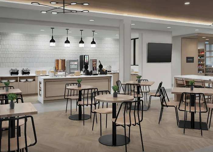 Fairfield By Marriott Inn & Suites Paris