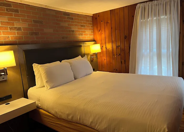 White Mountain Cottages