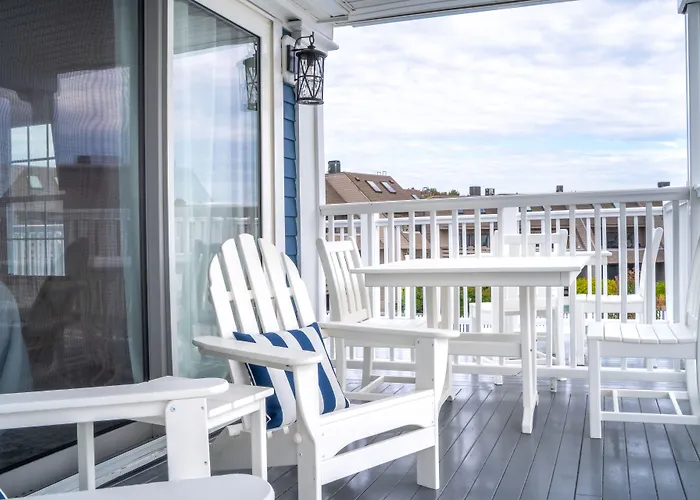 935 Ocean, A Beachside Inn