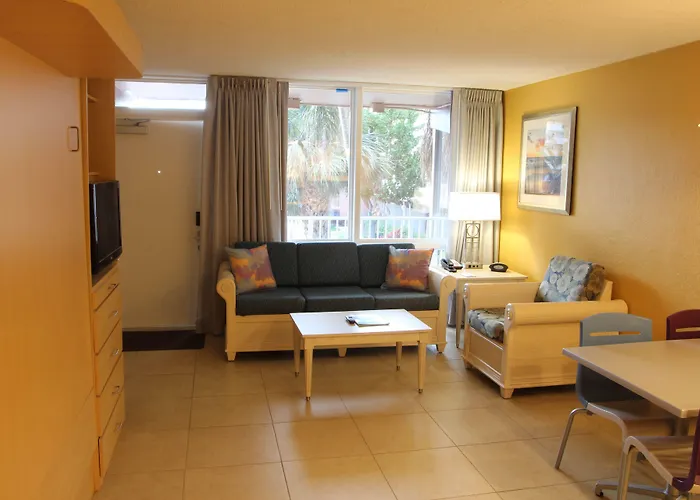 Canada House Pompano Beach