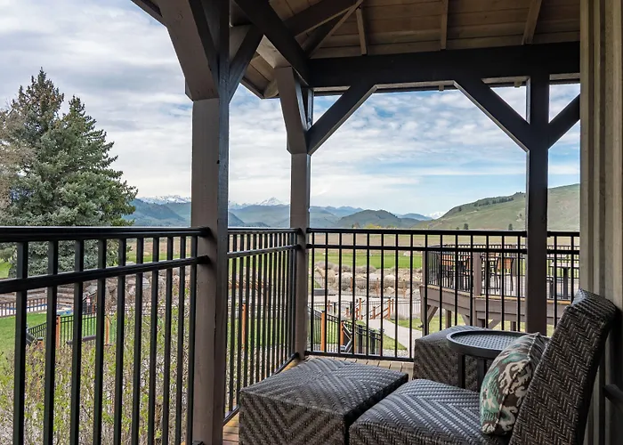 Casia Lodge And Ranch