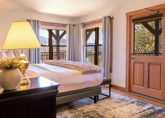 Casia Lodge And Ranch