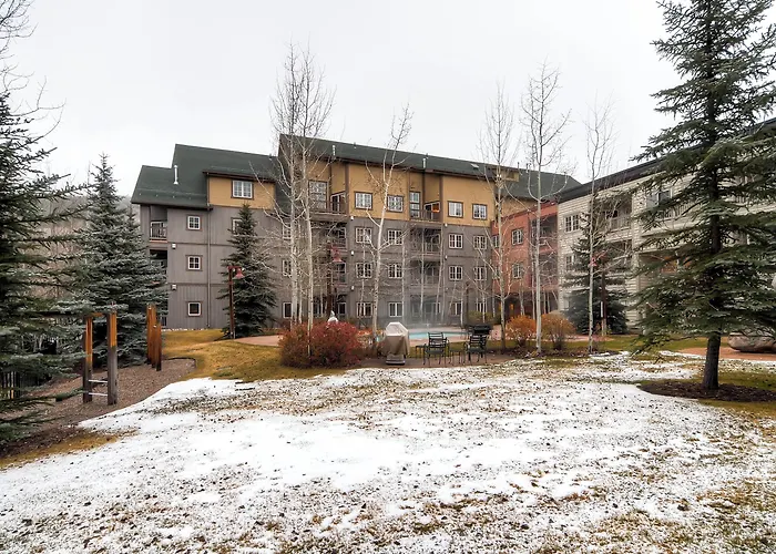 Expedition Station Condos By Vail Resorts