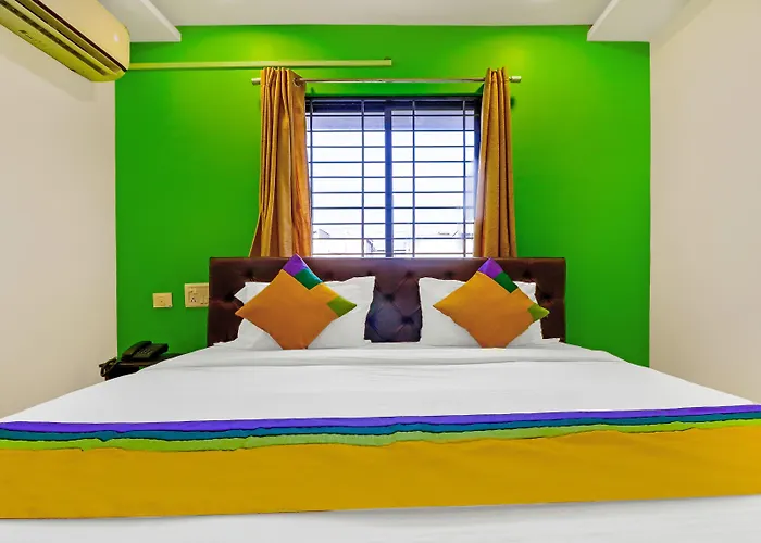 Itsy Hotels Carnival Inn