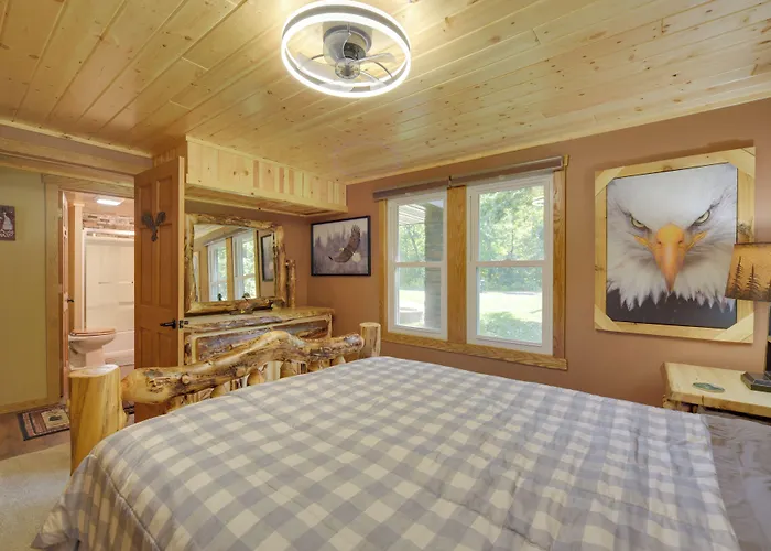Pet Friendly W/ Private Dock - Steps To Rice Lake