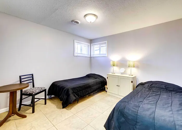 Pet-Friendly Youngstown Cottage W/ Yard