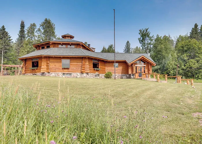 Ironwood 'Superior Home' ~ 4 Mi To Big Powderhorn!