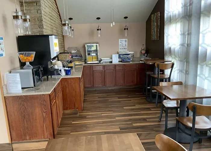Days Inn By Wyndham Wauseon