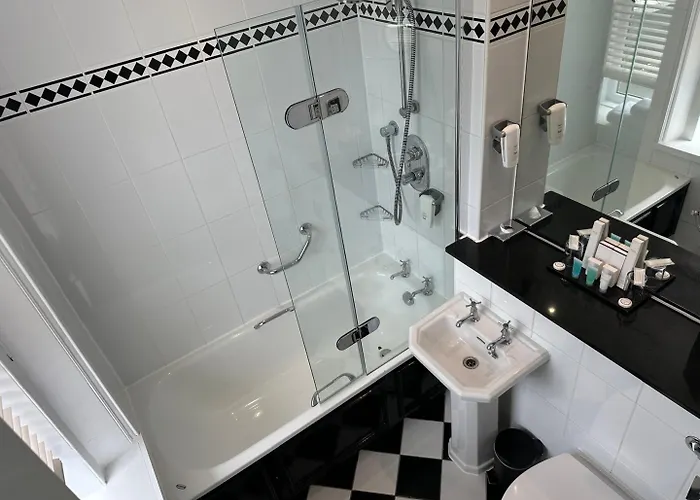 Woughton House Hotel, Worldhotels Distinctive