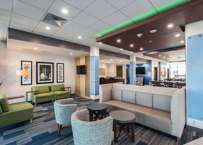 Holiday Inn Express & Suites - Phoenix North - Happy Valley By Ihg