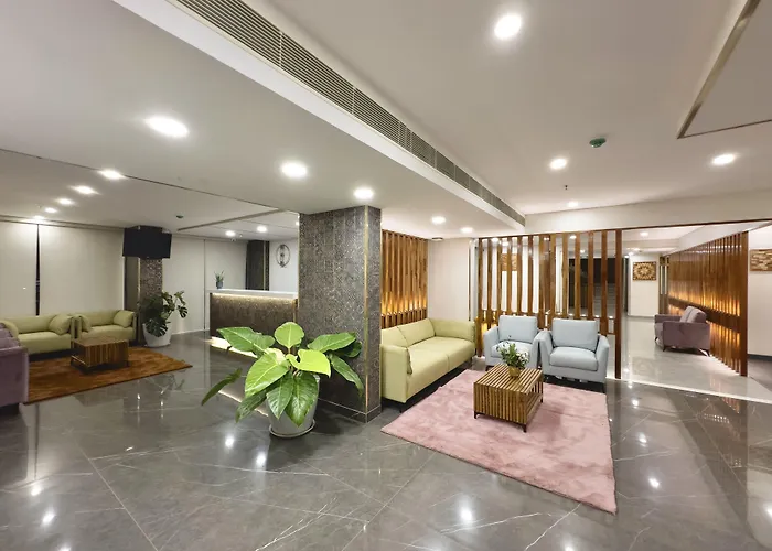 7 Apple Hotel Guruvayur