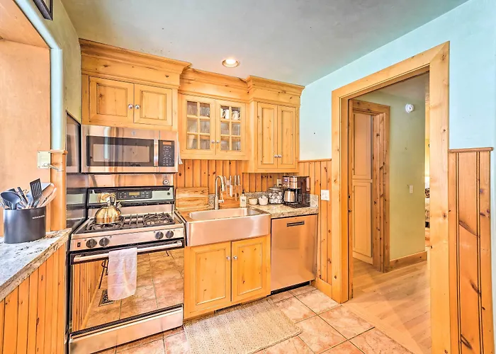 Sun Valley Family House W/ Fire Pit & Grill!