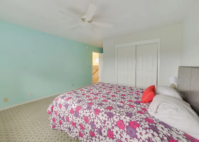 Pet-Friendly Hollister Getaway W/ Grill!
