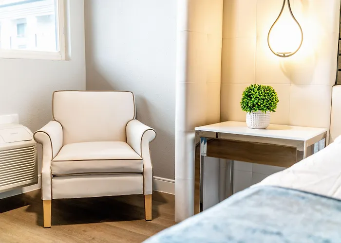 Aspire Inn Studios & Spas