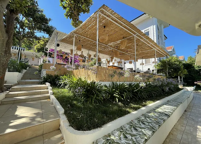 Ikigai Hotel Villa Rifat