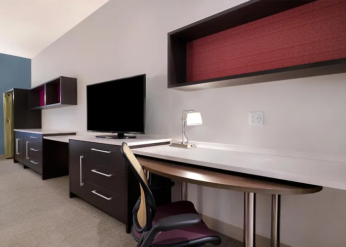 Home2 Suites By Hilton Redding