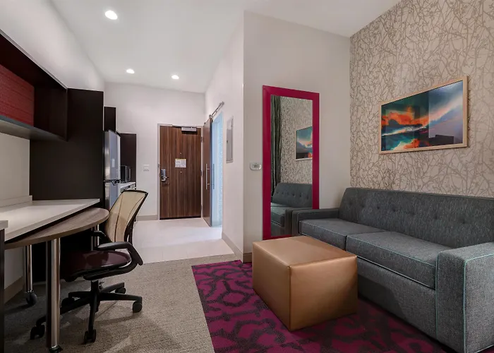 Home2 Suites By Hilton Redding