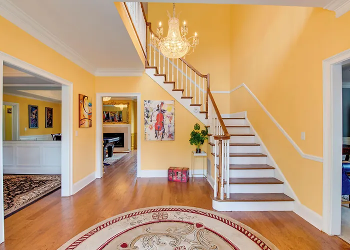 Douglasville Lake Home W/ Private Pool + Gazebo!