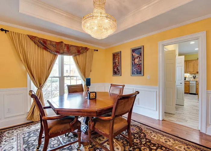 Douglasville Lake Home W/ Private Pool + Gazebo!