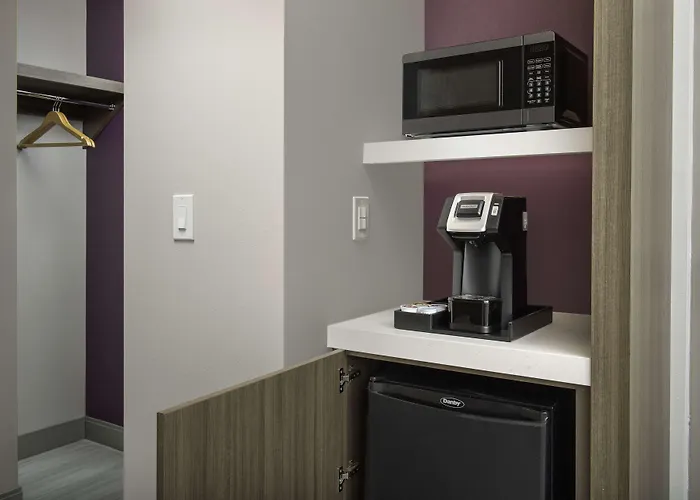 Hilton Garden Inn Pensacola Downtown
