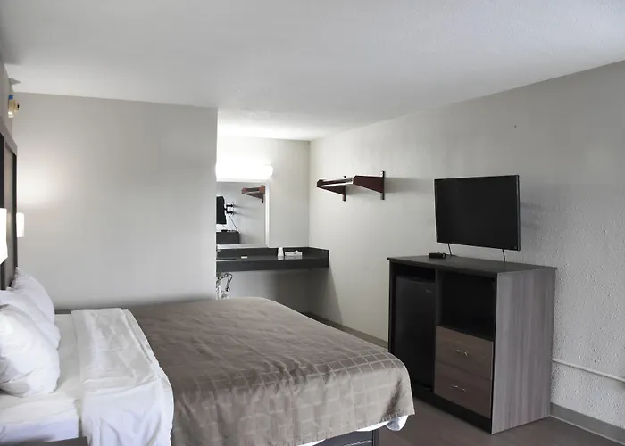Bridgeview Inn Chicago Area
