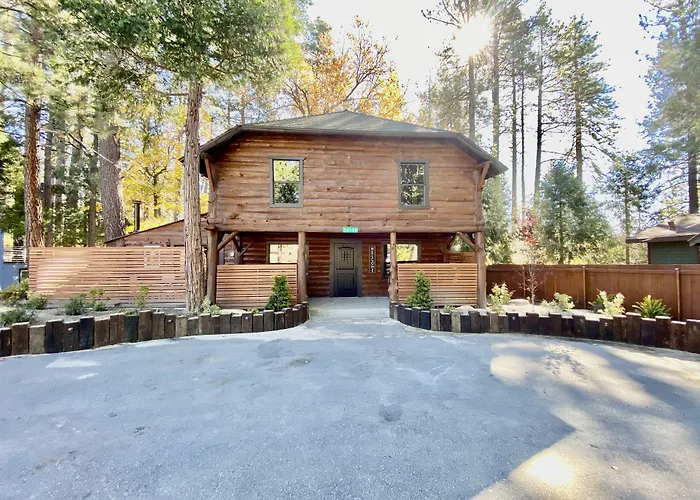 Idyllwild Inn And Strawberry Creek Inn