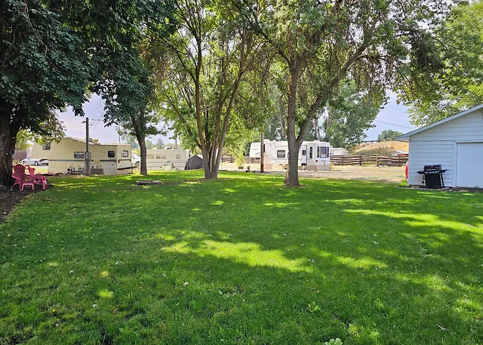 Sprague Motel