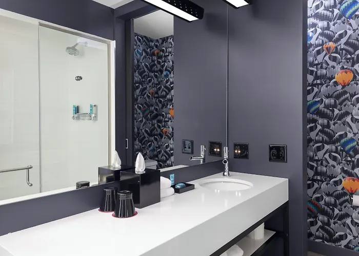 Aloft By Marriott Glendale At Westgate