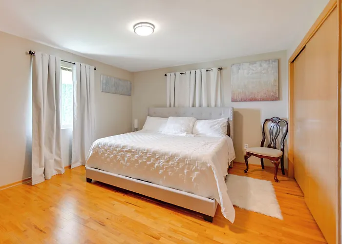 Family-Friendly Yakima Escape W/ Yard & Pool!