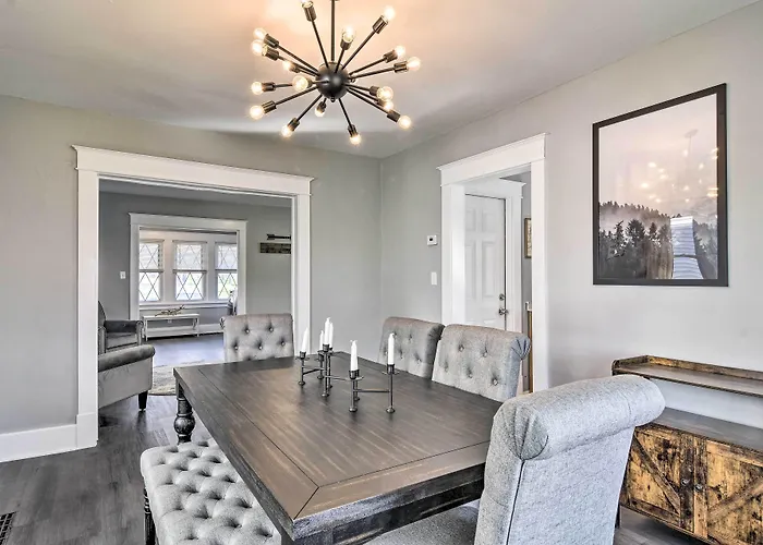 Dog-Friendly Home ~ 14 Mi To Highmark Stadium