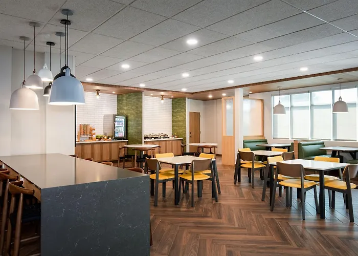 Fairfield By Marriott Inn & Suites Omaha At Mh Landing