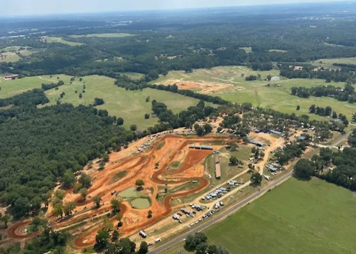 Holiday Inn Express & Suites Lindale - Tyler By Ihg