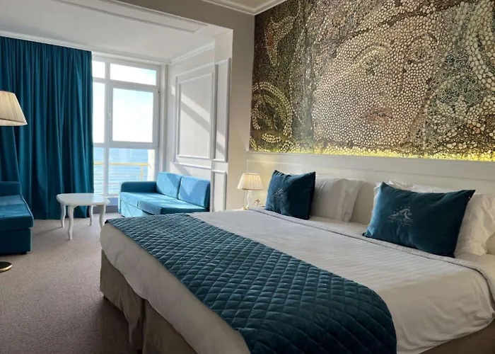 Adriatik Hotel