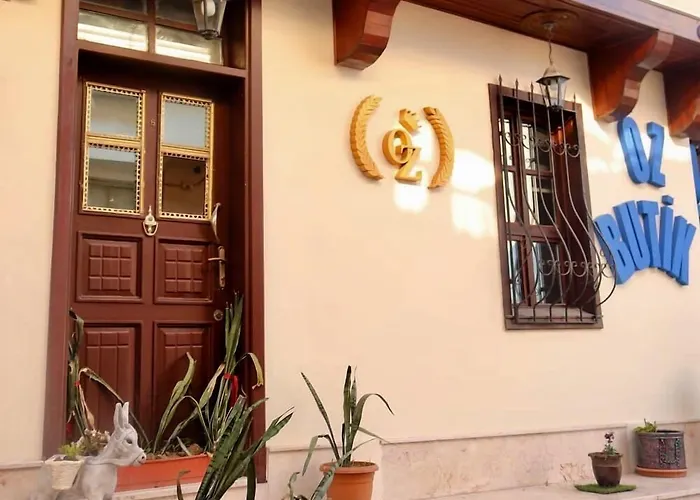 Oez Butik Otel Antik Kent Myrleia