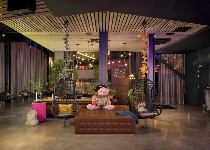 Moxy York
