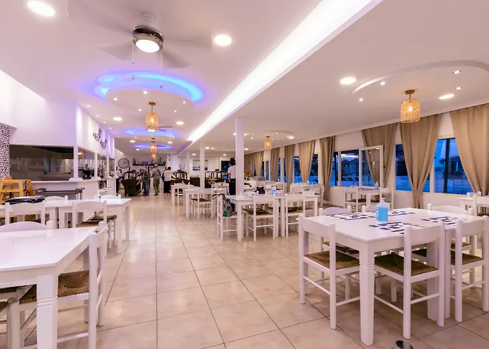 Mikri Vigla Hotel Beach Resort