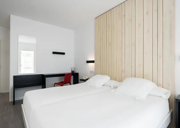 Hotel Lois