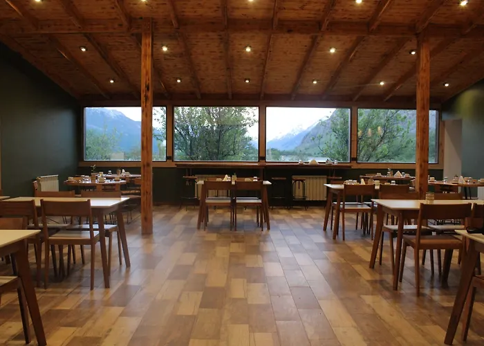 Fitz Roy Hosteria De Montana - El Chalten