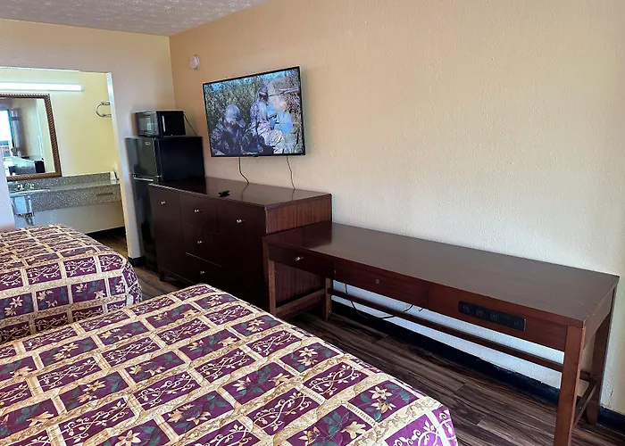 Country Hearth Inn & Suites Cartersville