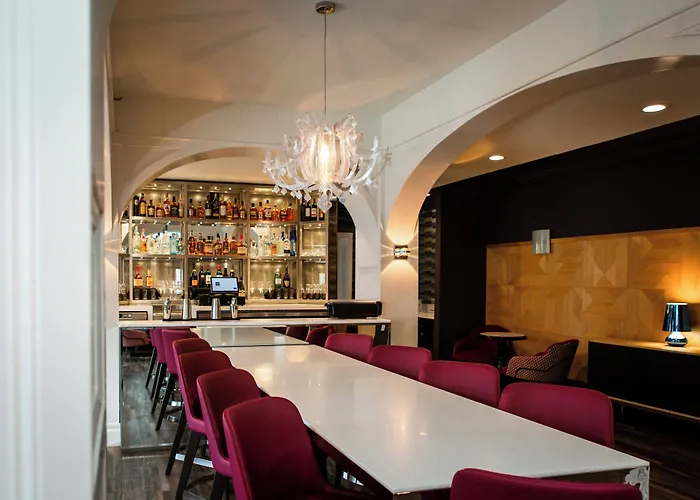 The Sire Hotel Lexington, Tapestry Collection By Hilton