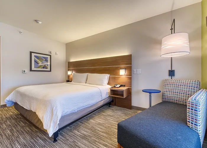 Holiday Inn Express & Suites - Manitou Springs By Ihg